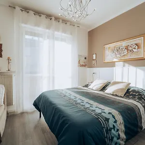 https://casa-clara.hotelinveneto.com